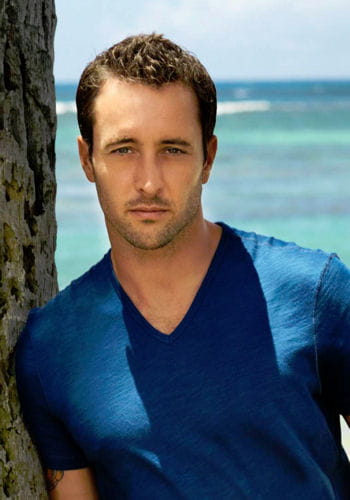 Justice League part 1 de Zack Snyder ( 2017) Finalement ça va se faire ! (avec Josh Whedon aussi!) - Page 3 1377511-20e-alex-o-loughlin-dans-hawaii-5-0-2-5-millions-de-dollars