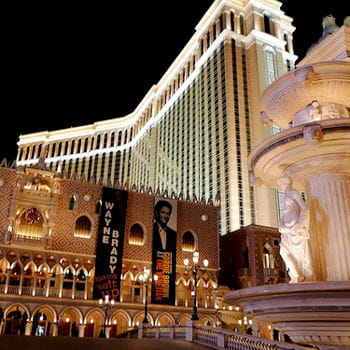 le venetian-palazzo à las vegas est le plus grand hôtel du monde.