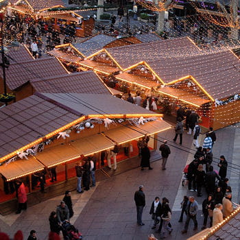 le marché de noël à avignon.