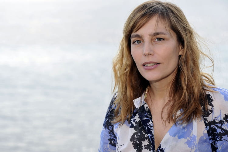 Films Et Séries Tv Avec Sophie Duez Quai n°1 : Sophie Duez