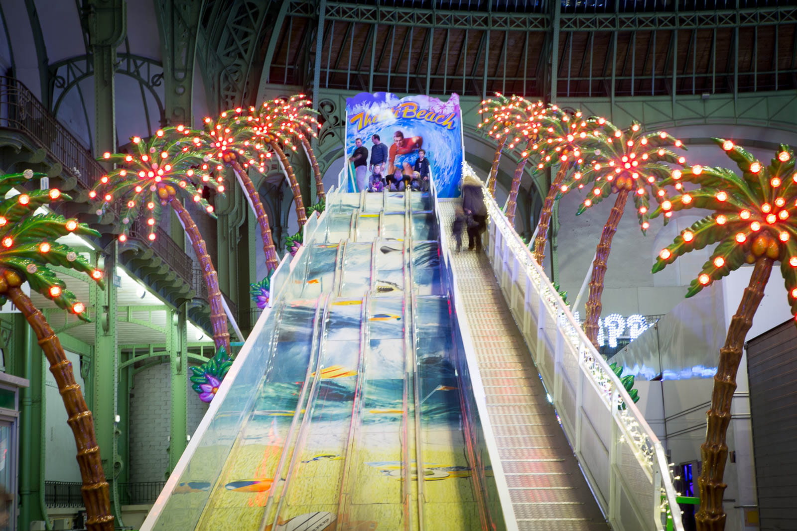 Toboggan géant C'est "Jours de Fêtes" au Grand Palais ! Linternaute