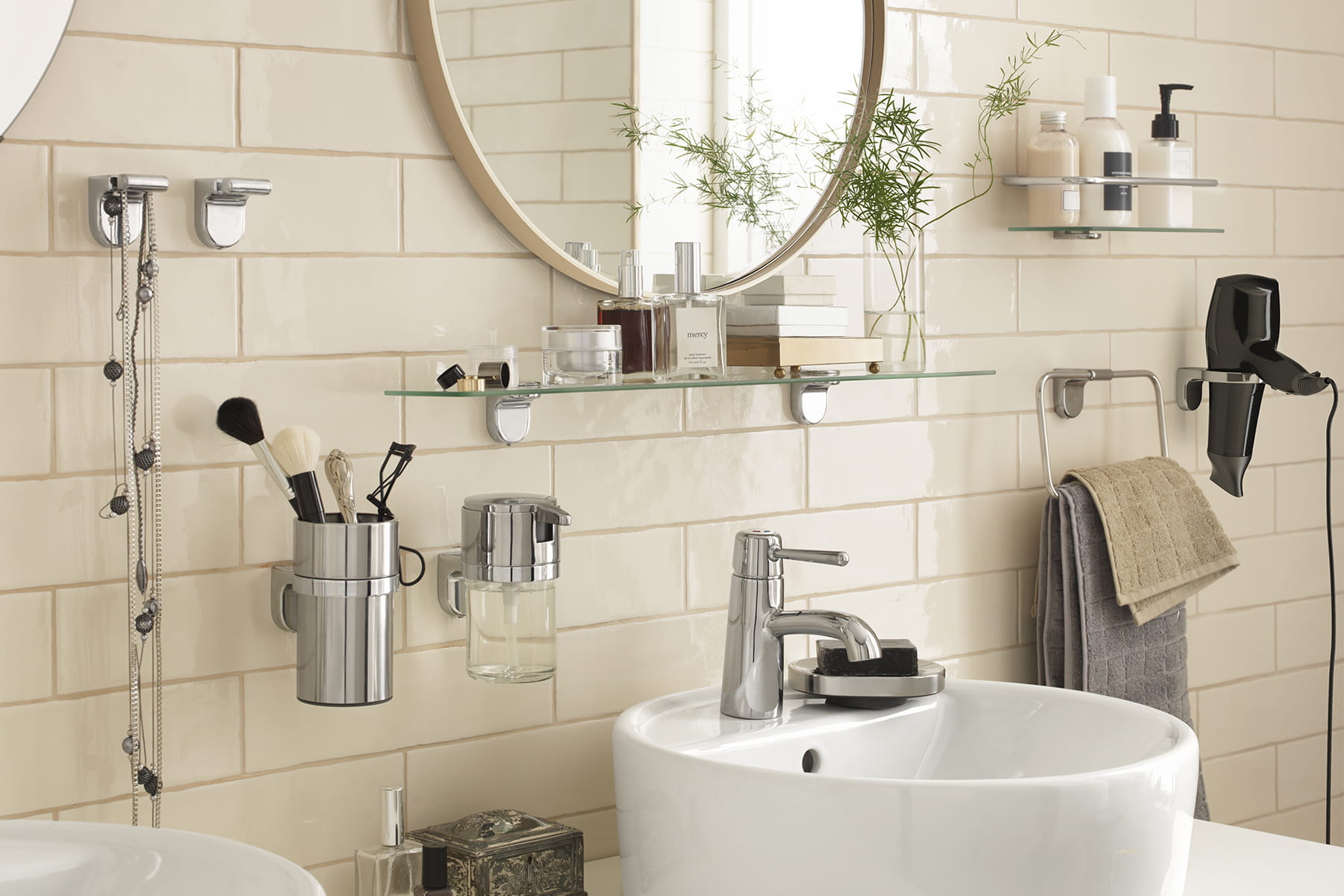 Des produits malins pour aménager une petite salle de bains