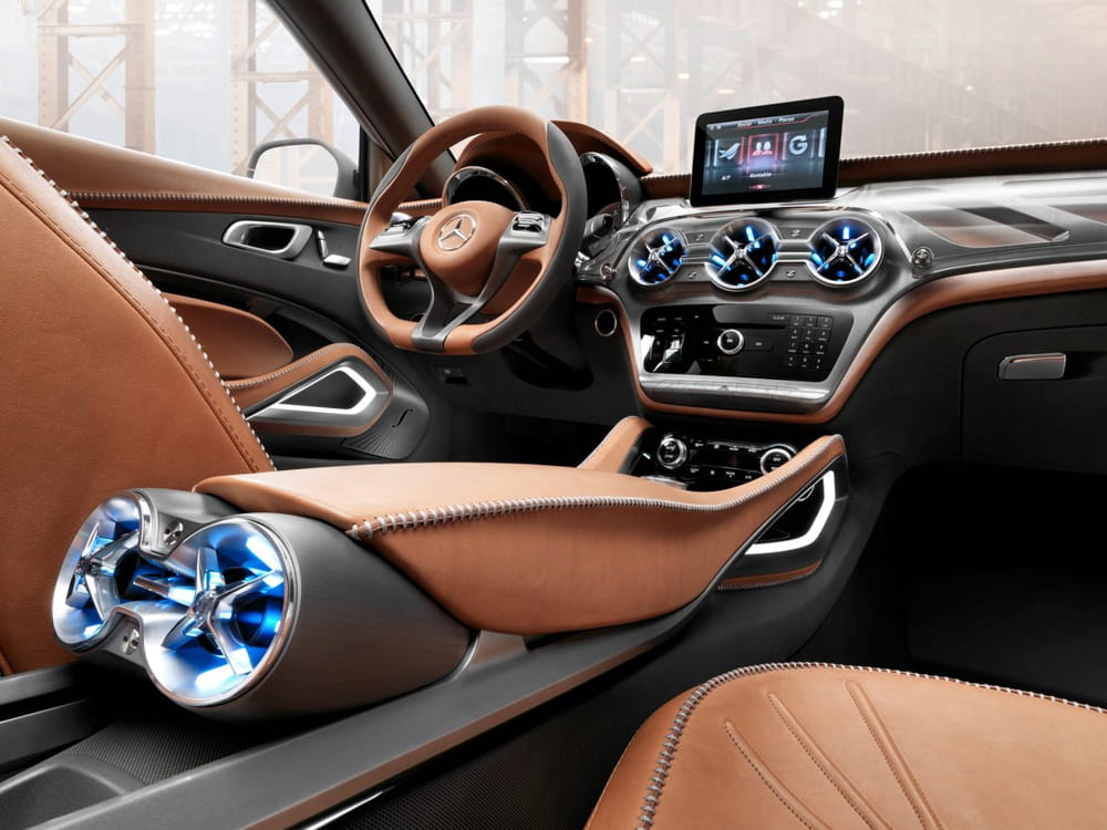 Intérieur moderne et haut de gamme Mercedes GLA Concept le futur