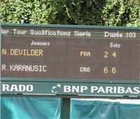 karanusic est le vainqueur des 2 premiers sets.