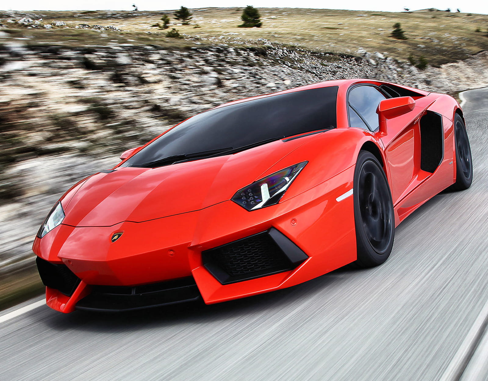 Lamborghini La Voiture La Plus Rapide Du Monde Lamborghini Aventador : 350 km/h : Les voitures les plus rapides du