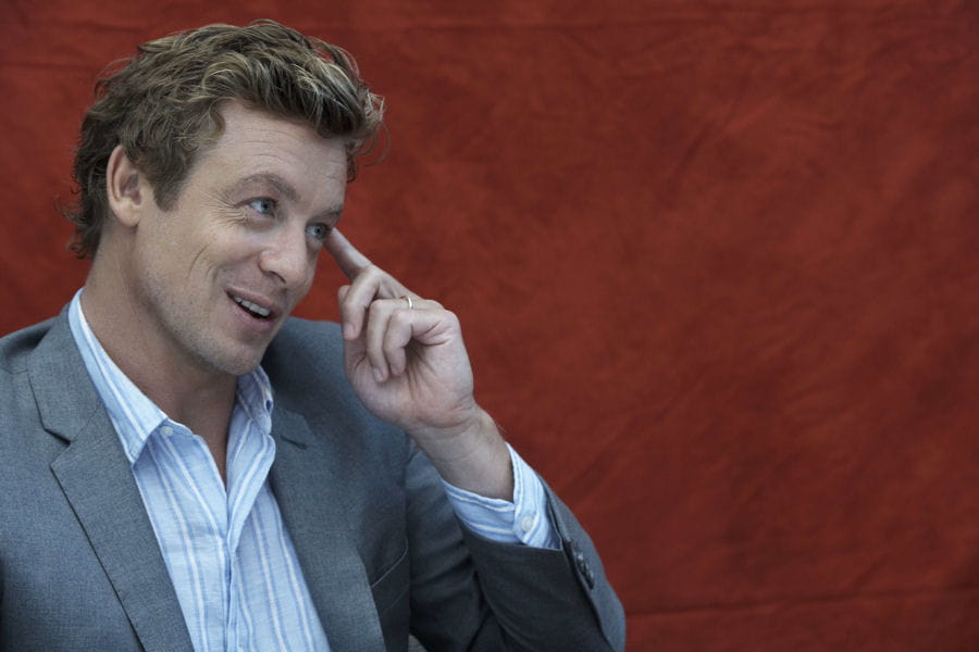 Hartley Coeur à Vif Acteur Mort Tombeur dans Hartley, coeurs à vif : La face cachée de Simon Baker, le