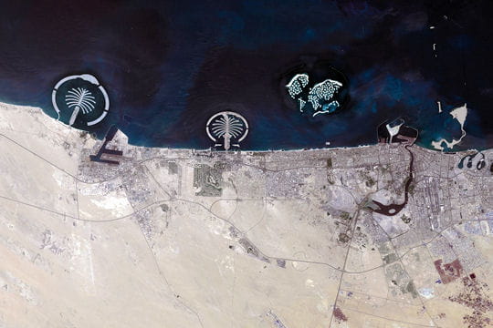 Les autres iles en projet : L'ile artificielle The Palm Jumeirah à Dubai - Linternaute Les autres iles en projet : L'ile artificielle The Palm Jumeirah à Dubai - Linternaute